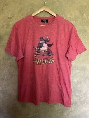 Vintage Y2K Take Cover The Penguin Graphic Tee Batman DC Comics Large